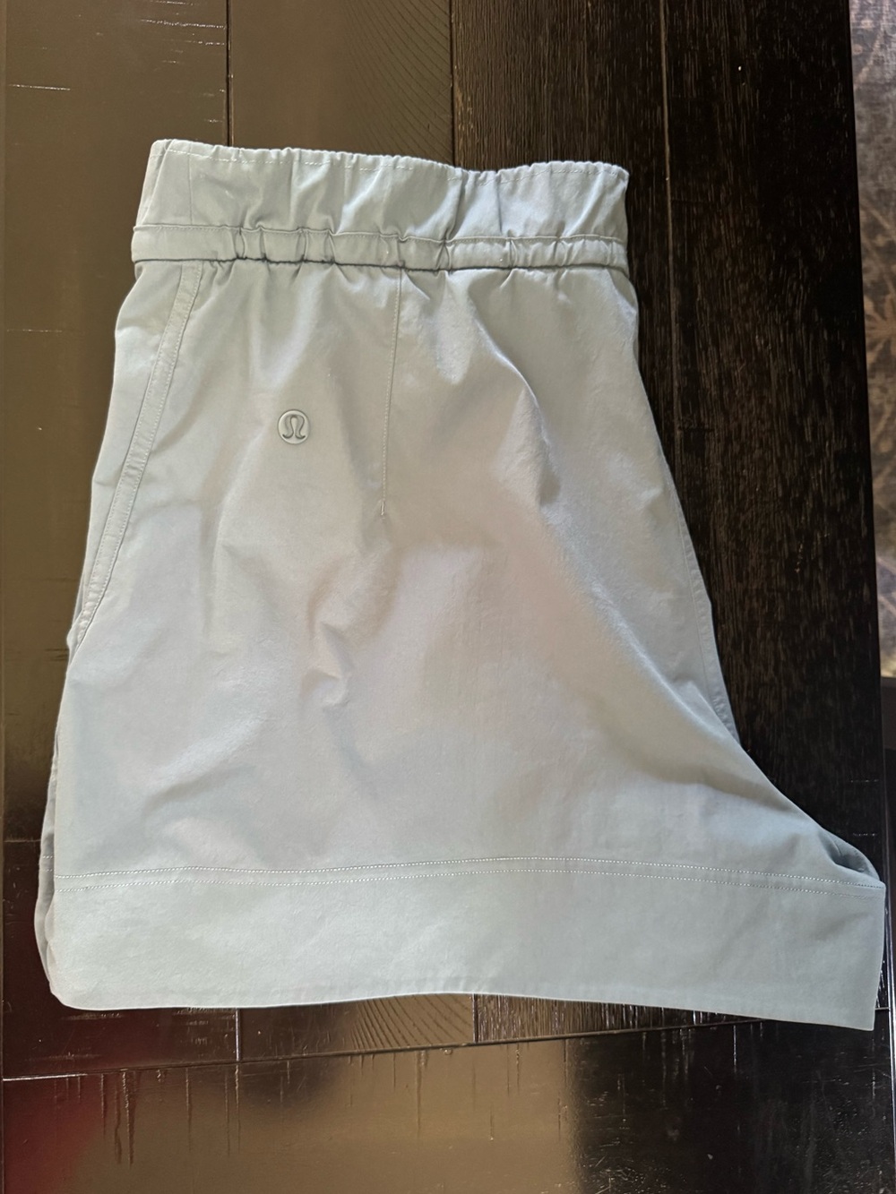 Lululemon Cinchable Waist High-Rise Woven Short 3.5" - Picture 4 of 4